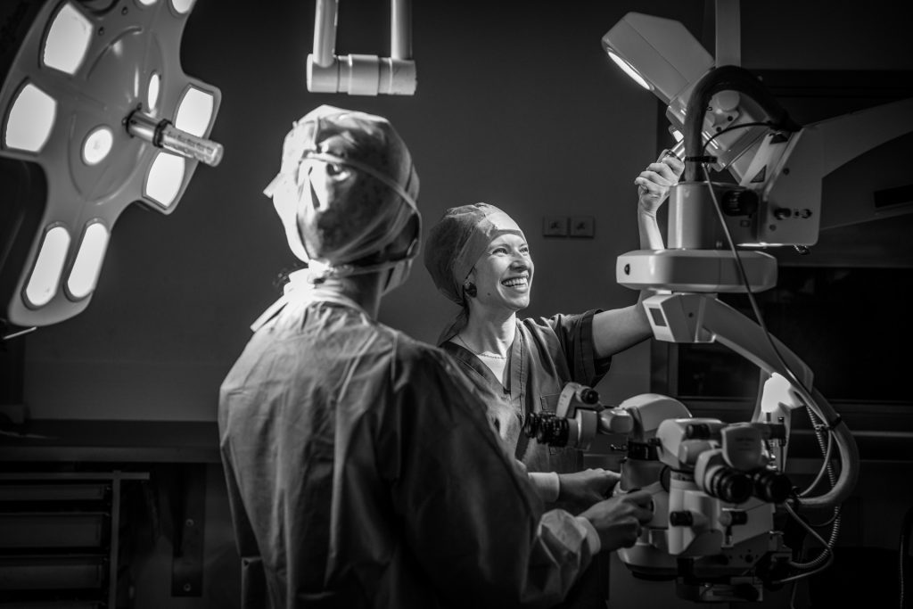 Assistante médicale en bloc opératoire ophtalmologique VISIS Perpignan Audrey Versini